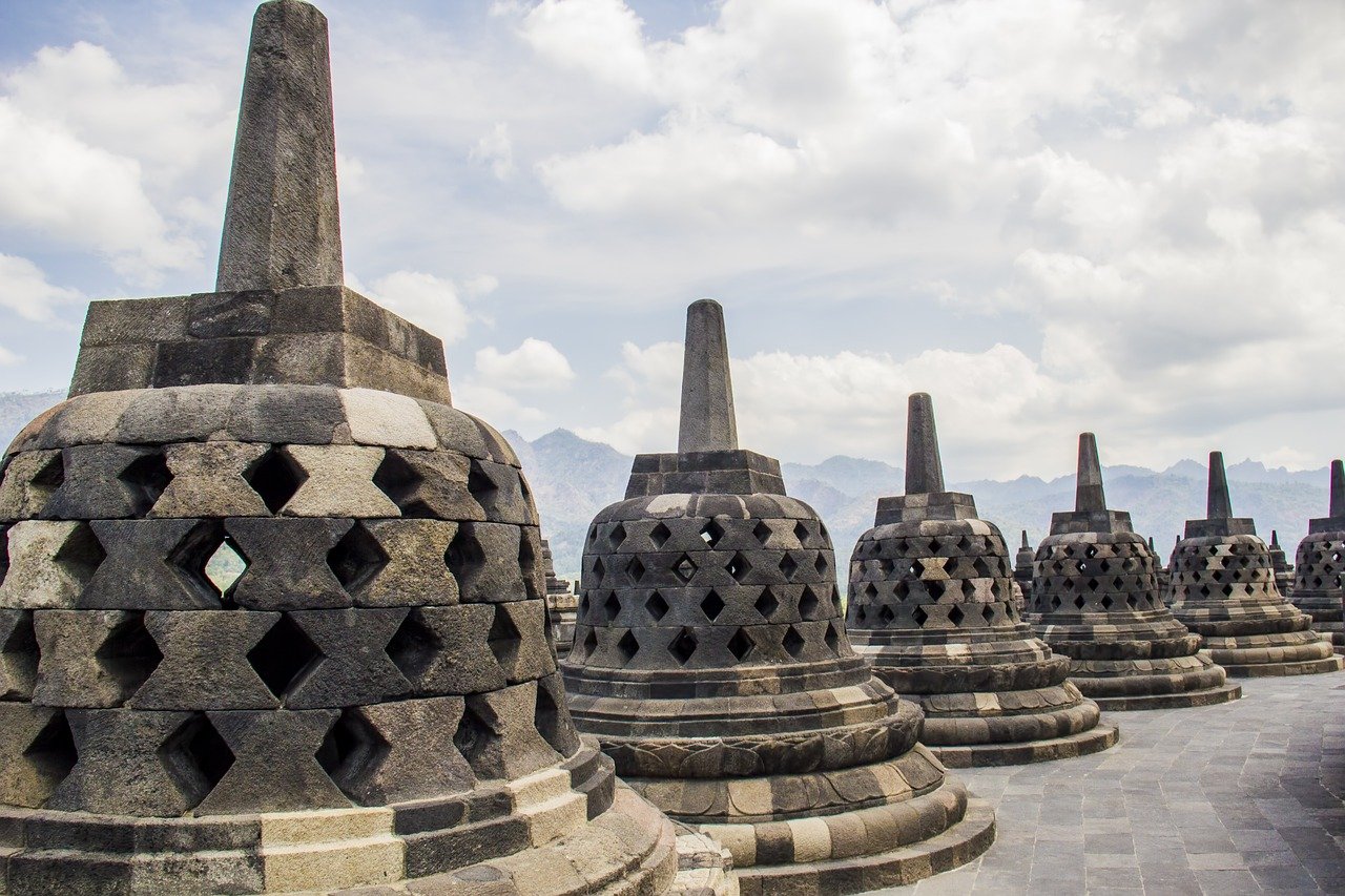 Borobudur | Kesatriyan Jogja Guest House | Hotels Yogyakarta Near Keraton | Penginapan Dekat Malioboro