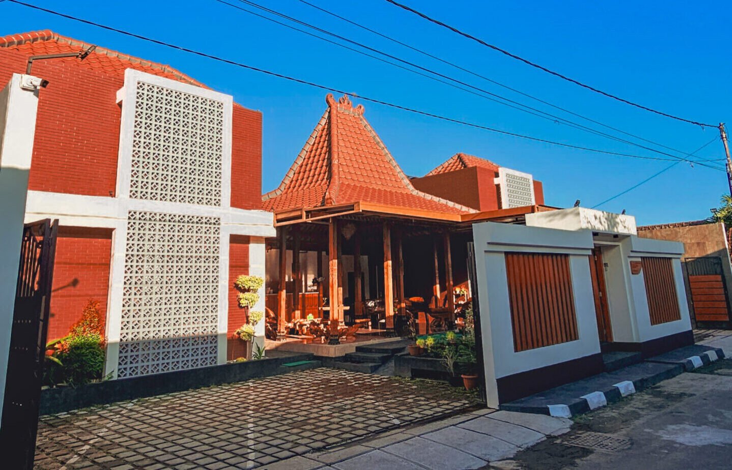 Kesatriyan Jogja | Jogja Guest House | Jogja Hotel | Penginapan dekat Malioboro | Penginapan Murah Jogja